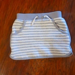 $2 ADD ON girls sz 6 skirt